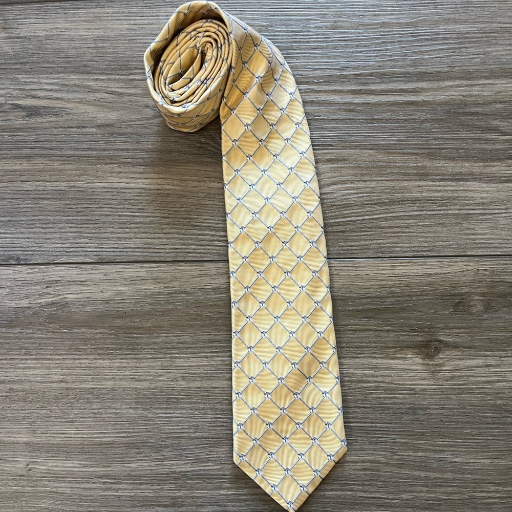 346 Brooks Brothers Yellow Men's Silk Tie
